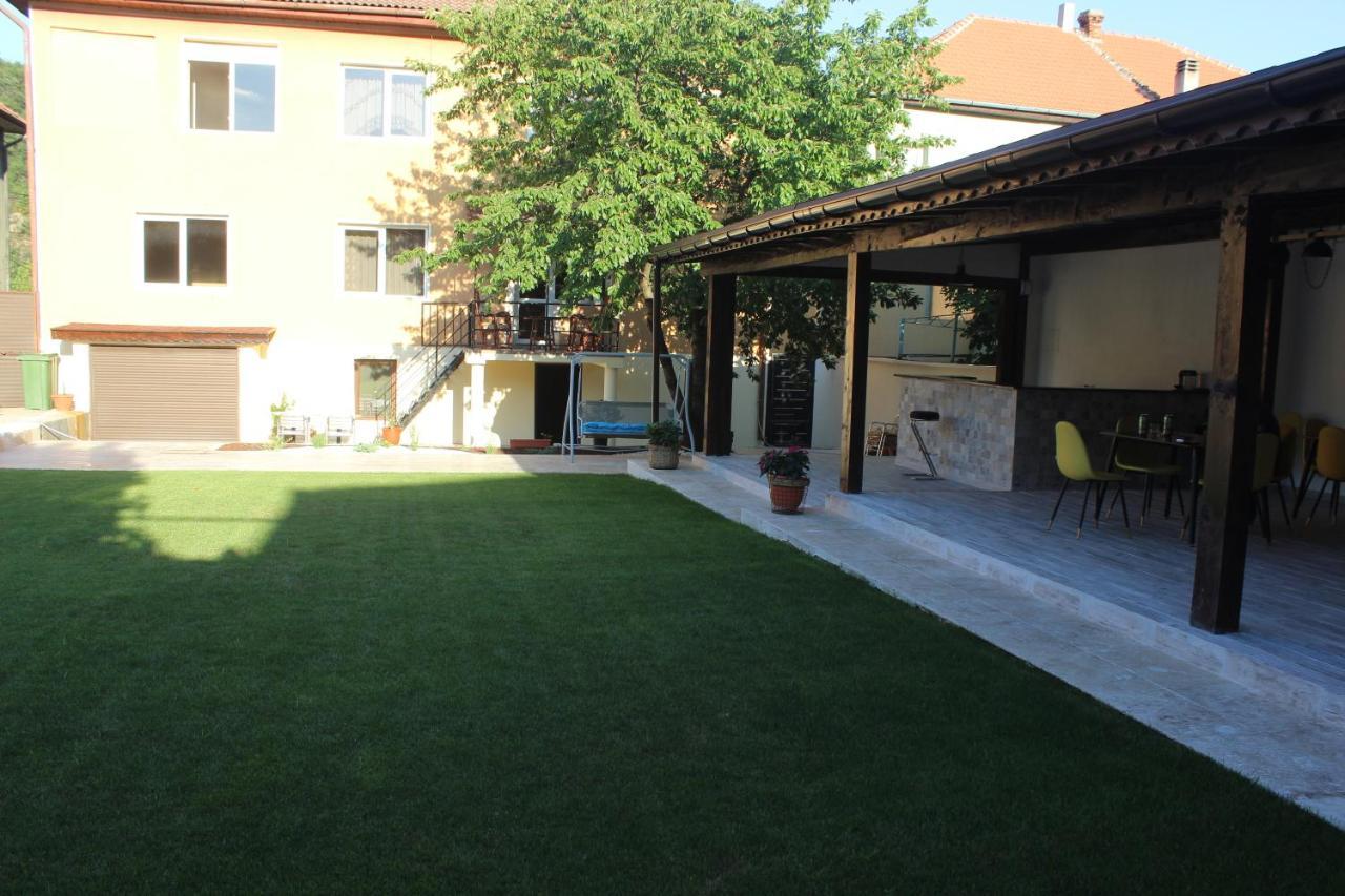Pretty Garden Orşova Exterior foto